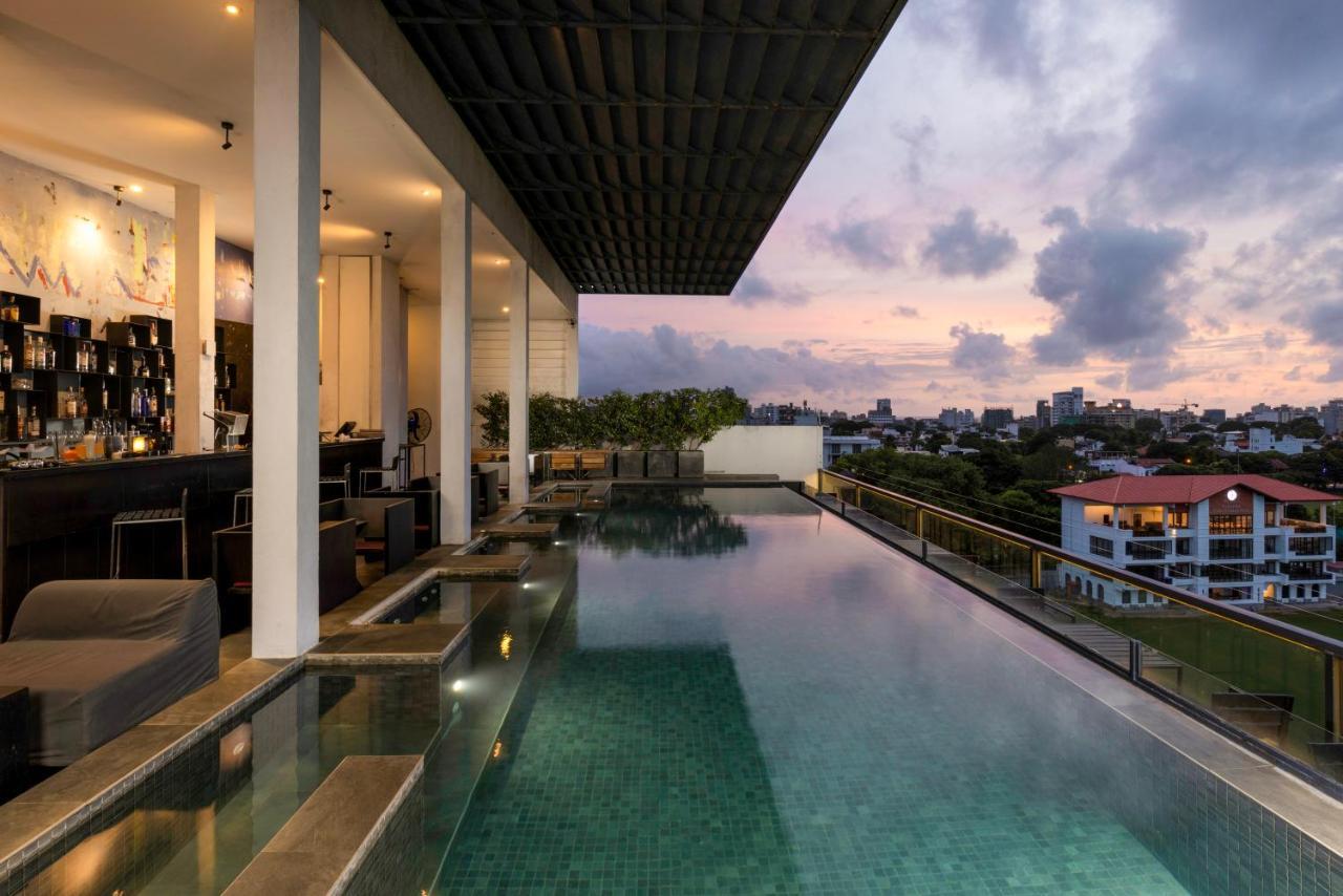 Me Colombo Hotell Eksteriør bilde